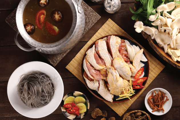 gà hầm đông trùng hạ thảo, gà ác tiềm đông trùng hạ thảo, gà tiềm đông trùng hạ thảo, gà ác hầm đông trùng hạ thảo, nước cốt gà đông trùng hạ thảo, trứng gà đông trùng hạ thảo, gà nấu đông trùng hạ thảo